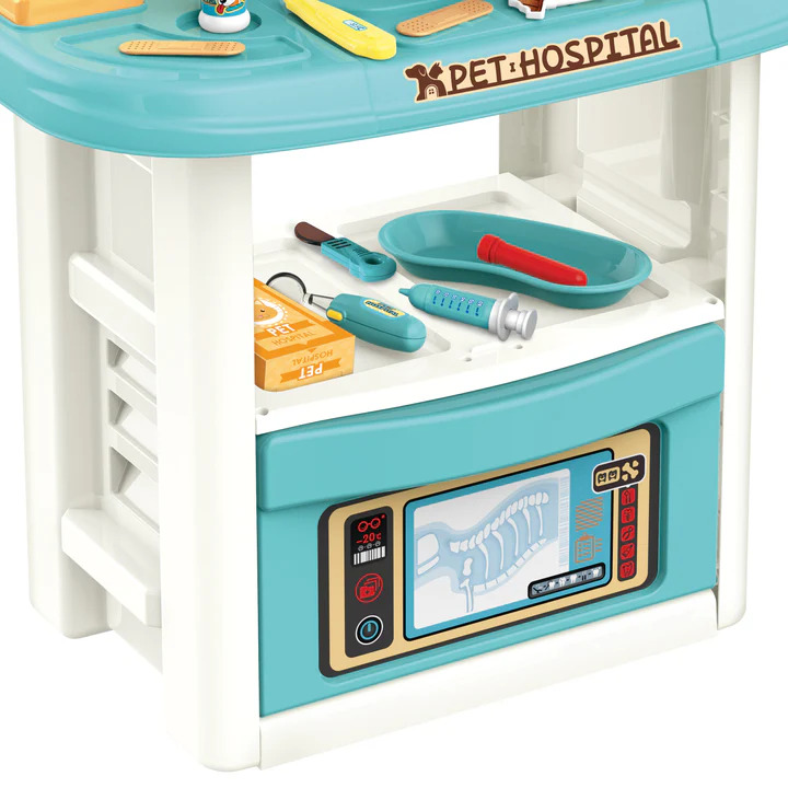 PET-DENTIST-TEETH-CLEANING-AND-REMOVAL-PLAYSET-CLOSE-UP_720x